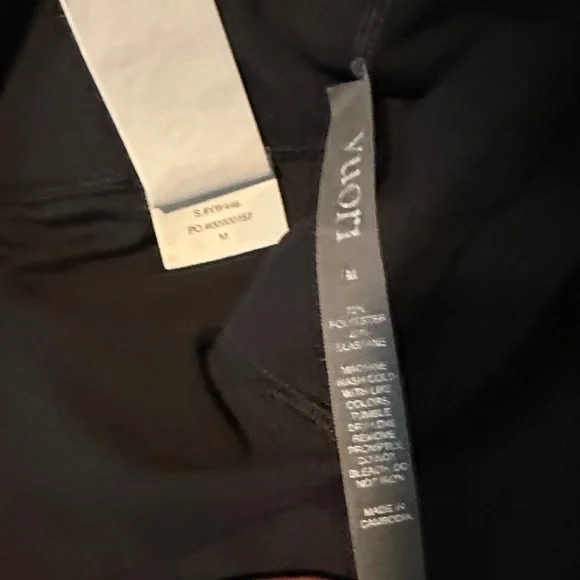 Vuori Black Leggings - Picture 5 of 5